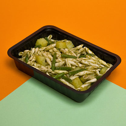 STROZZAPRETI PESTO, PATATE E FAGIOLINI